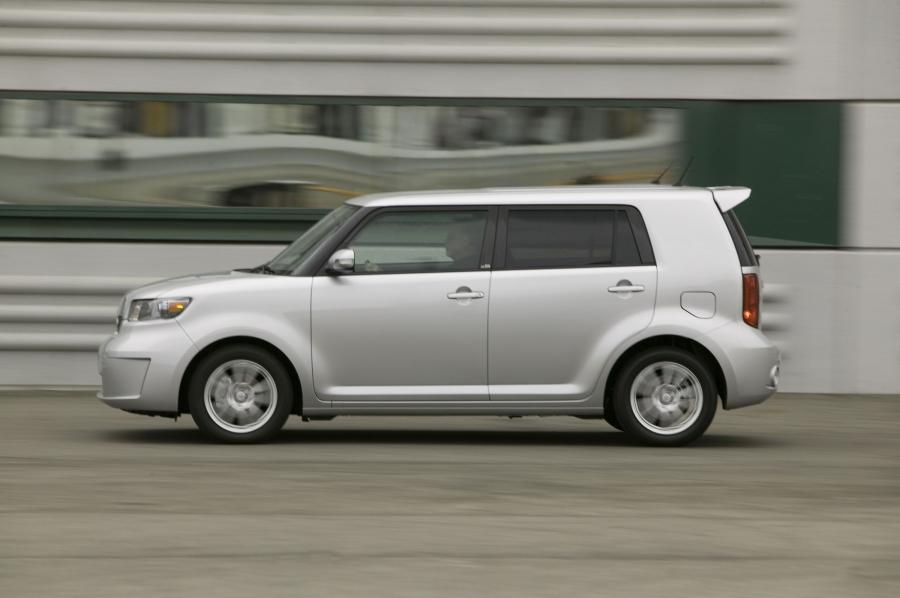  Scion xB 2007 года  (фото 174 из 221)